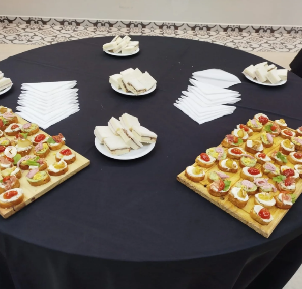 Presentación de platos cena fin de año Lo Nuestro Catering Tucumán