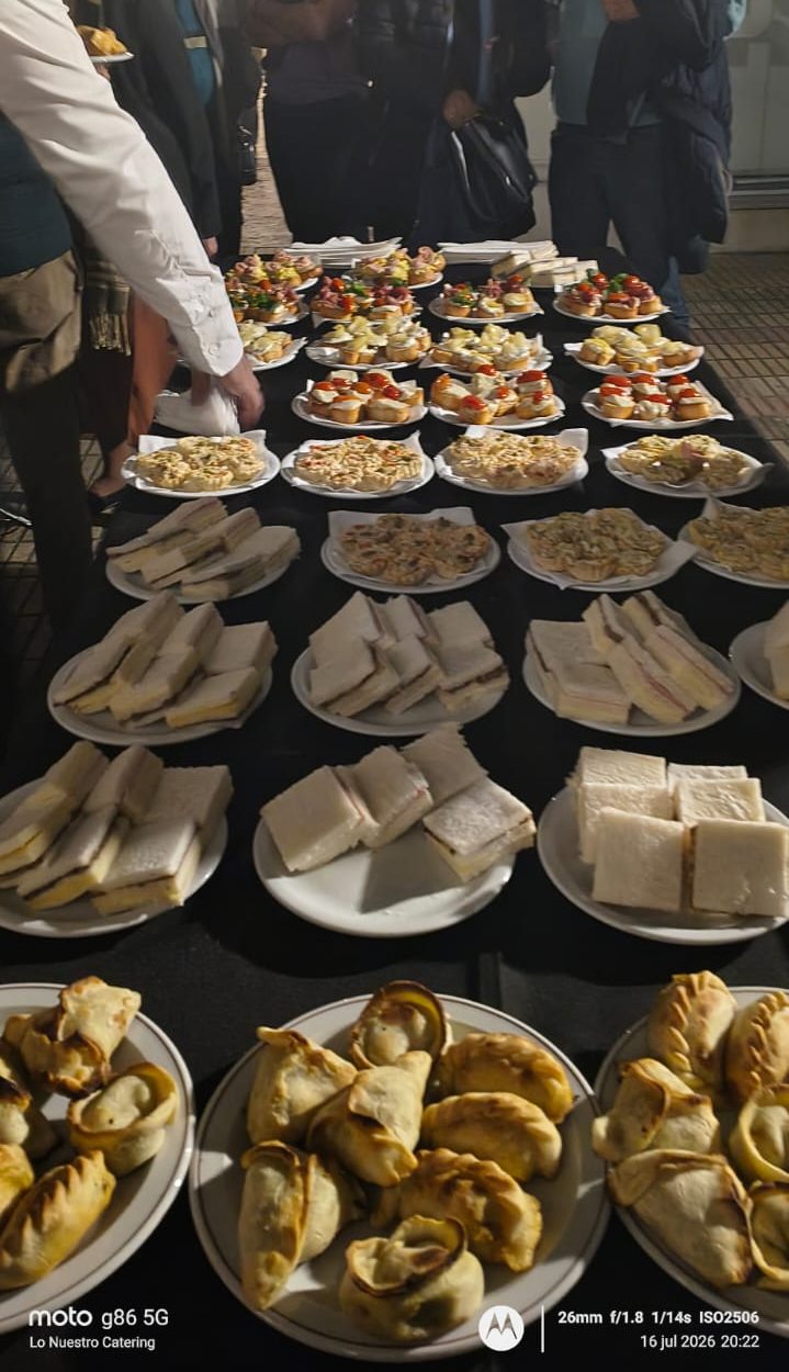 Lo Nuestro Catering acompañó una presentación de libro en Casa Sucar